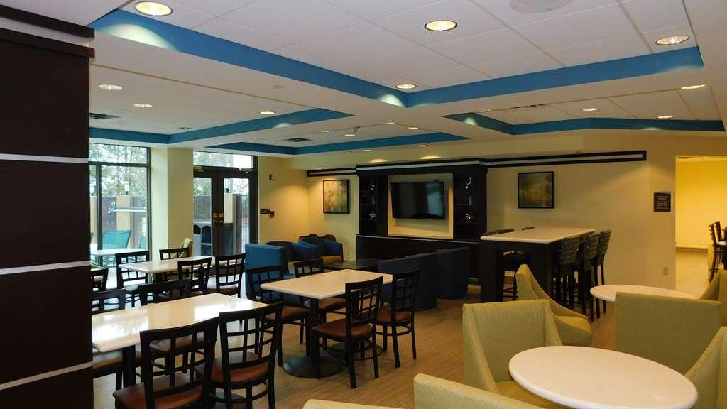 Best Western Plus Birmingham Inn & Suites Restaurante foto